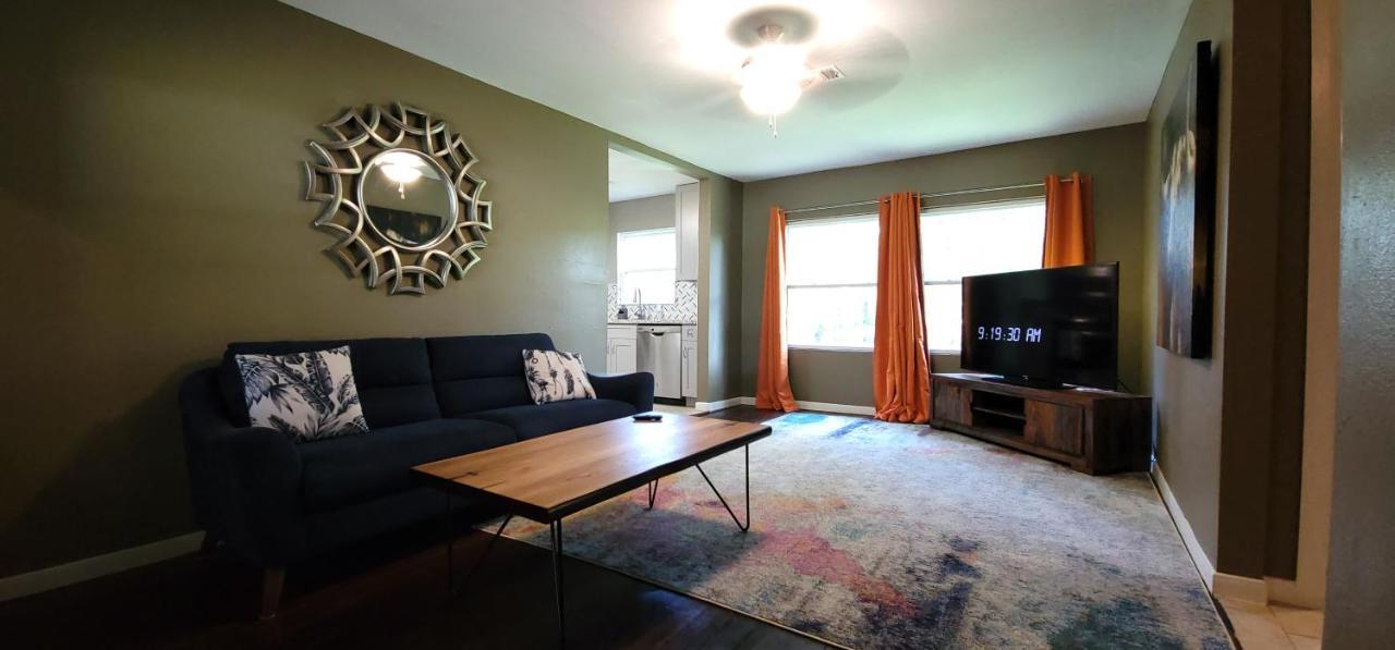 Rebecca Street House - Close To Med Center, Downtown, Nrg Houston Buitenkant foto